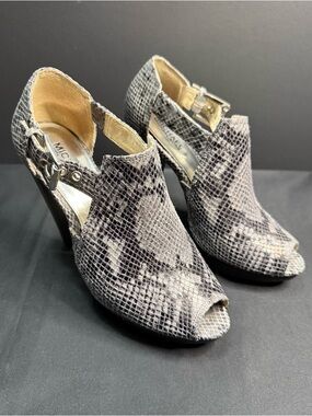 Michael Kors Grey Black Snake Suede Leather Heels Buckle Peep Toe Cut Out Bootie